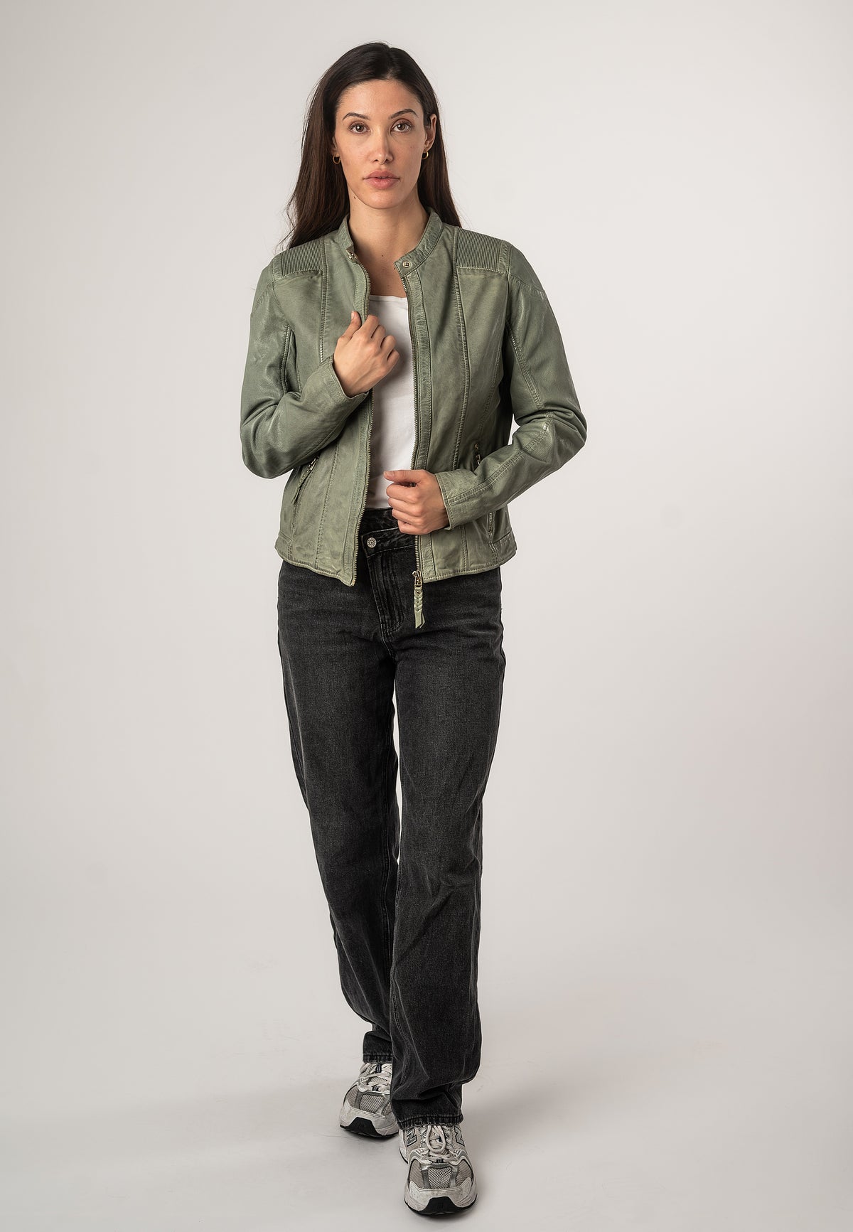 1101-0678 mint