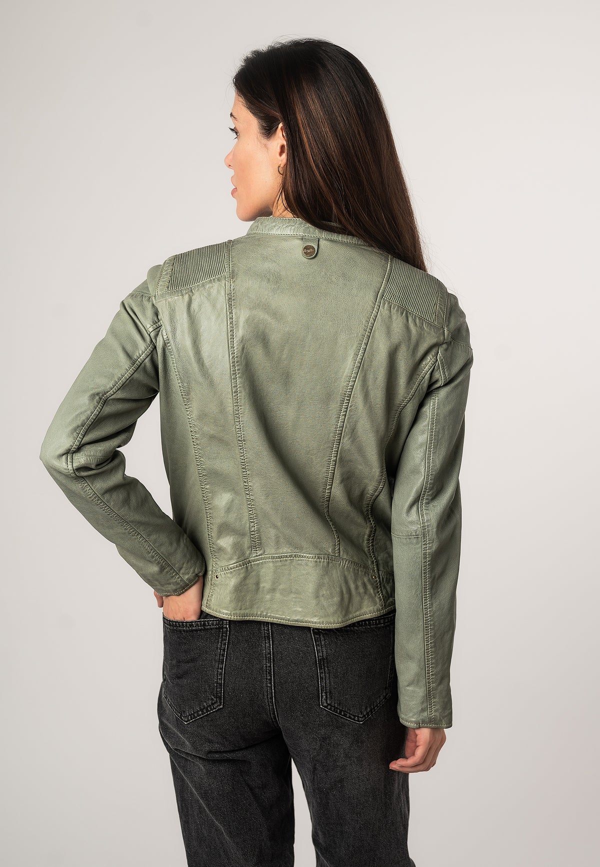 1101-0678 mint