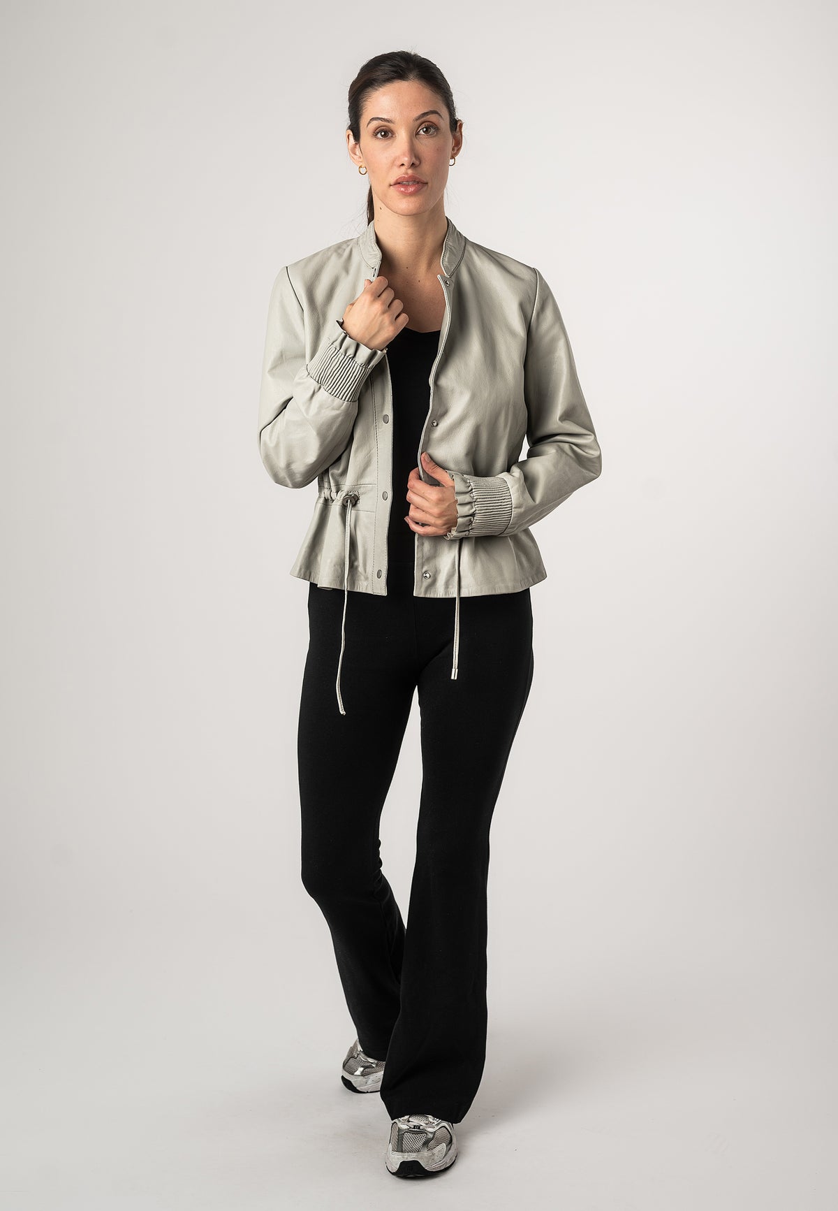 1101-0690 silver grey