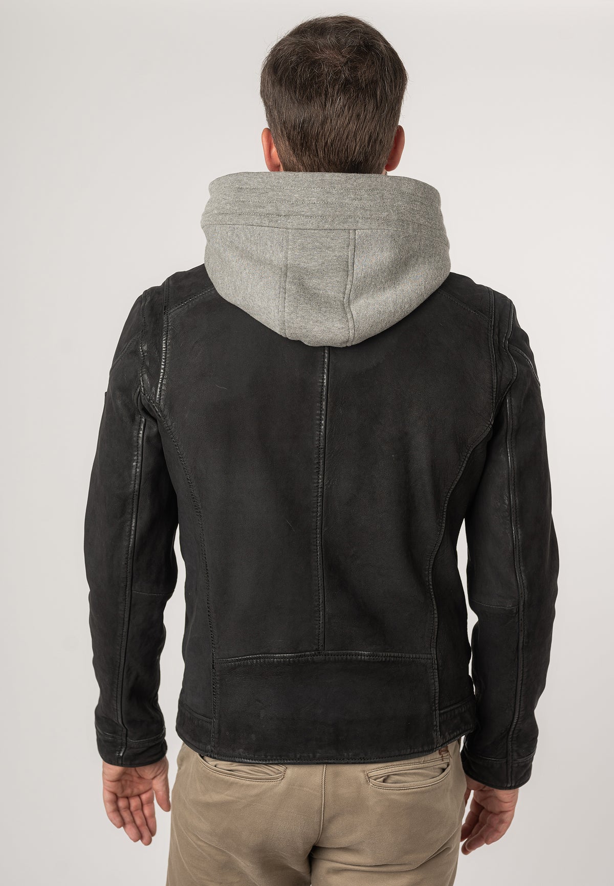 1201-0675 black