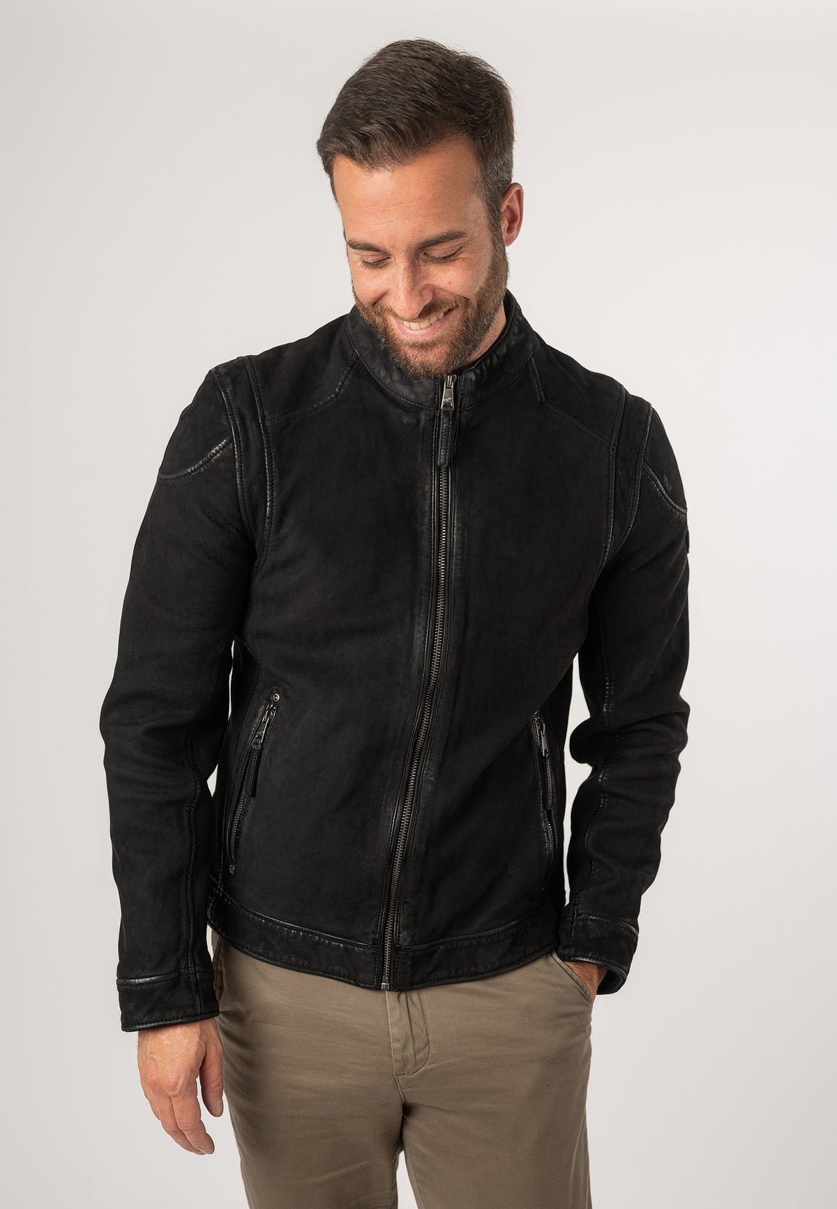 1201-0675 black