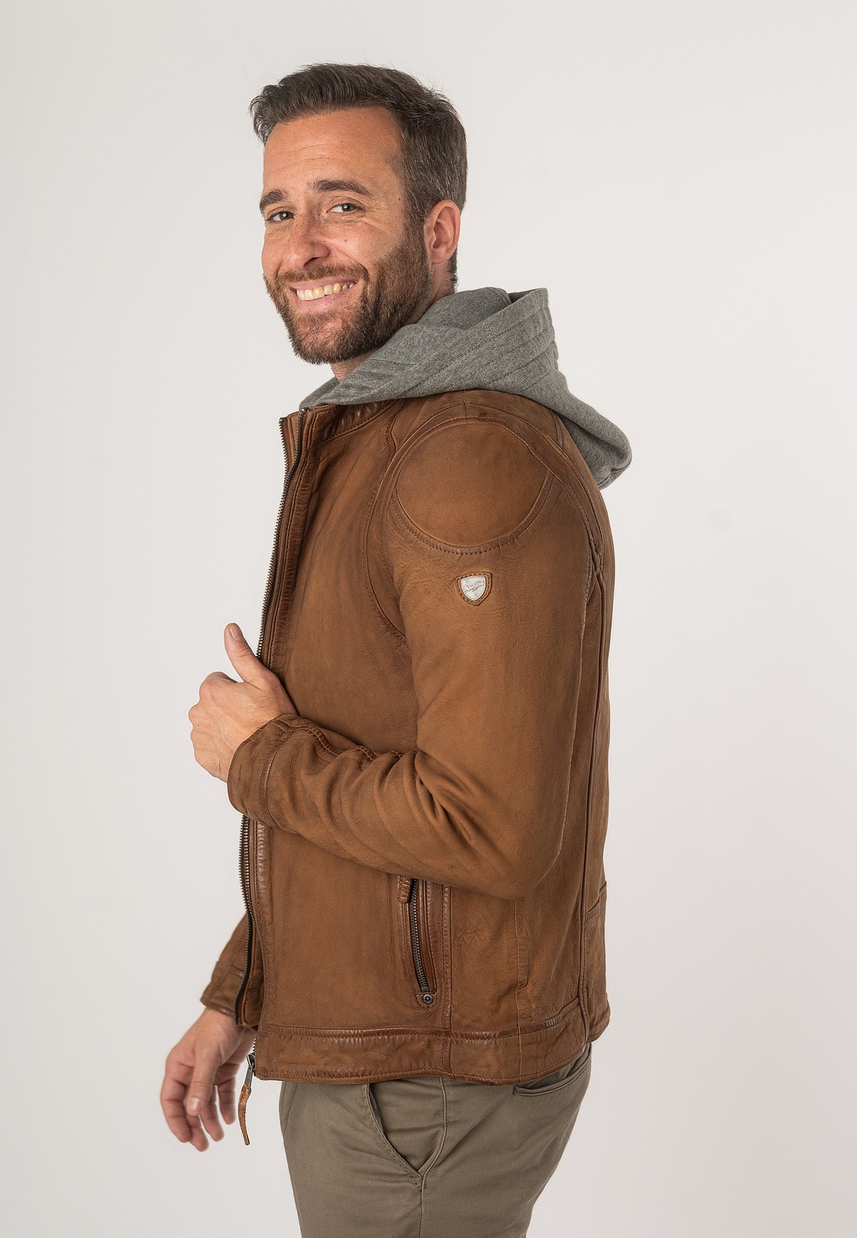 1201-0675 cognac