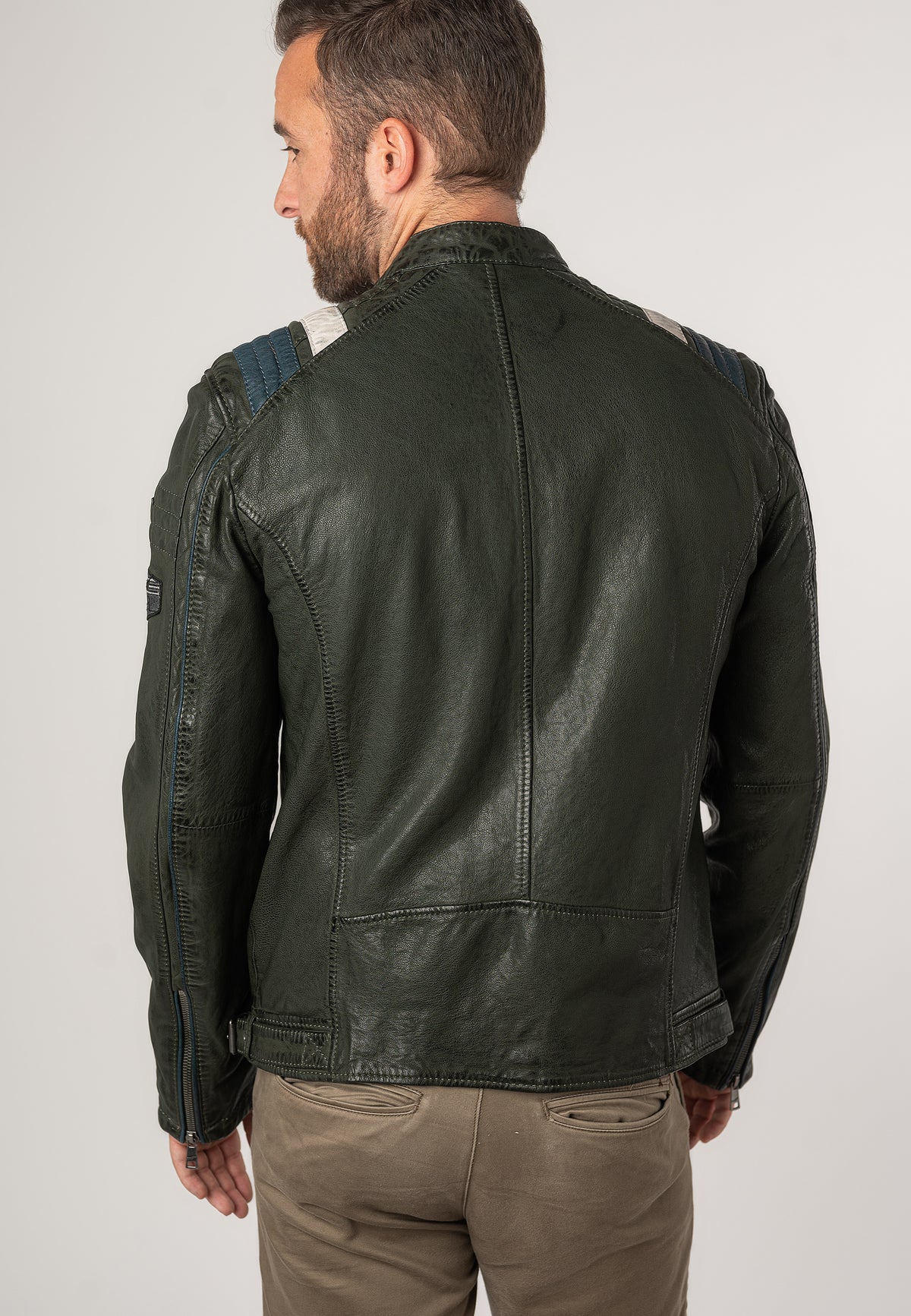 1201-0676 dark green