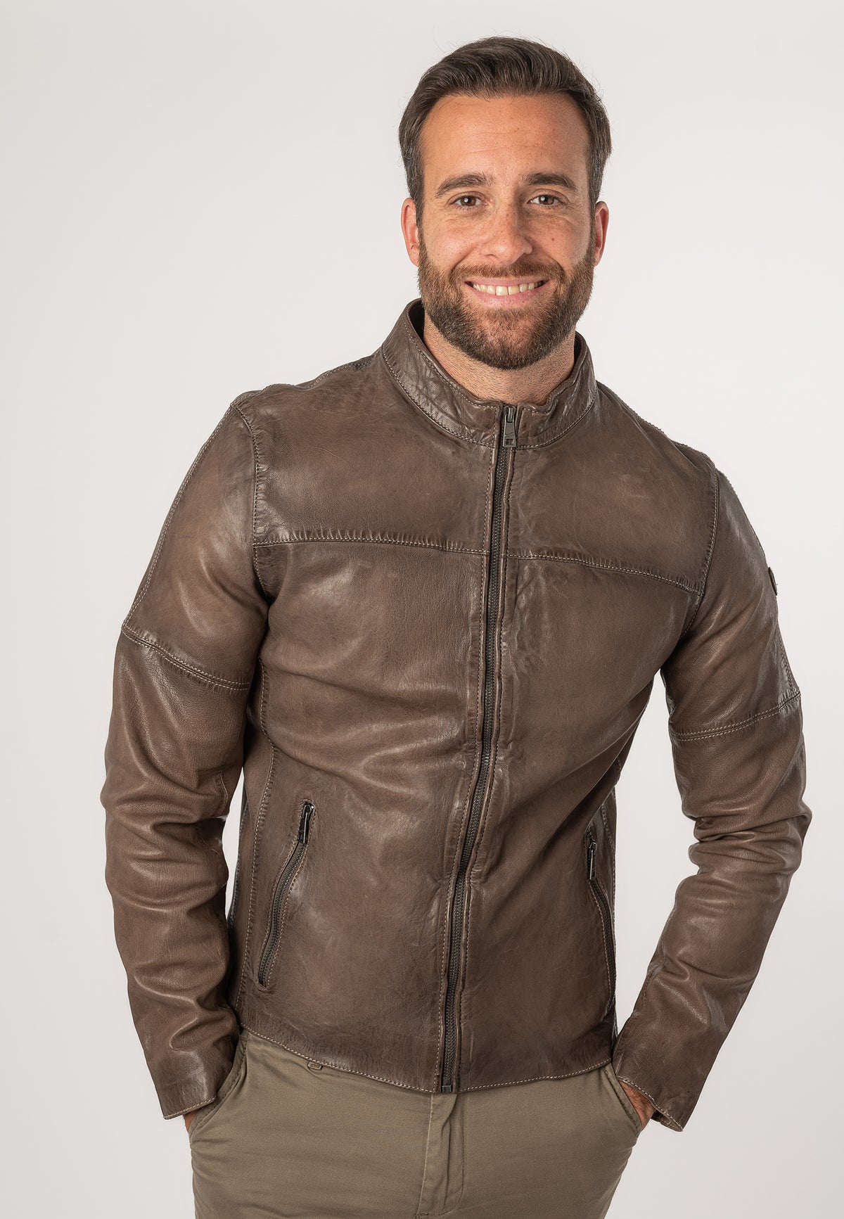 1201-0717 taupe
