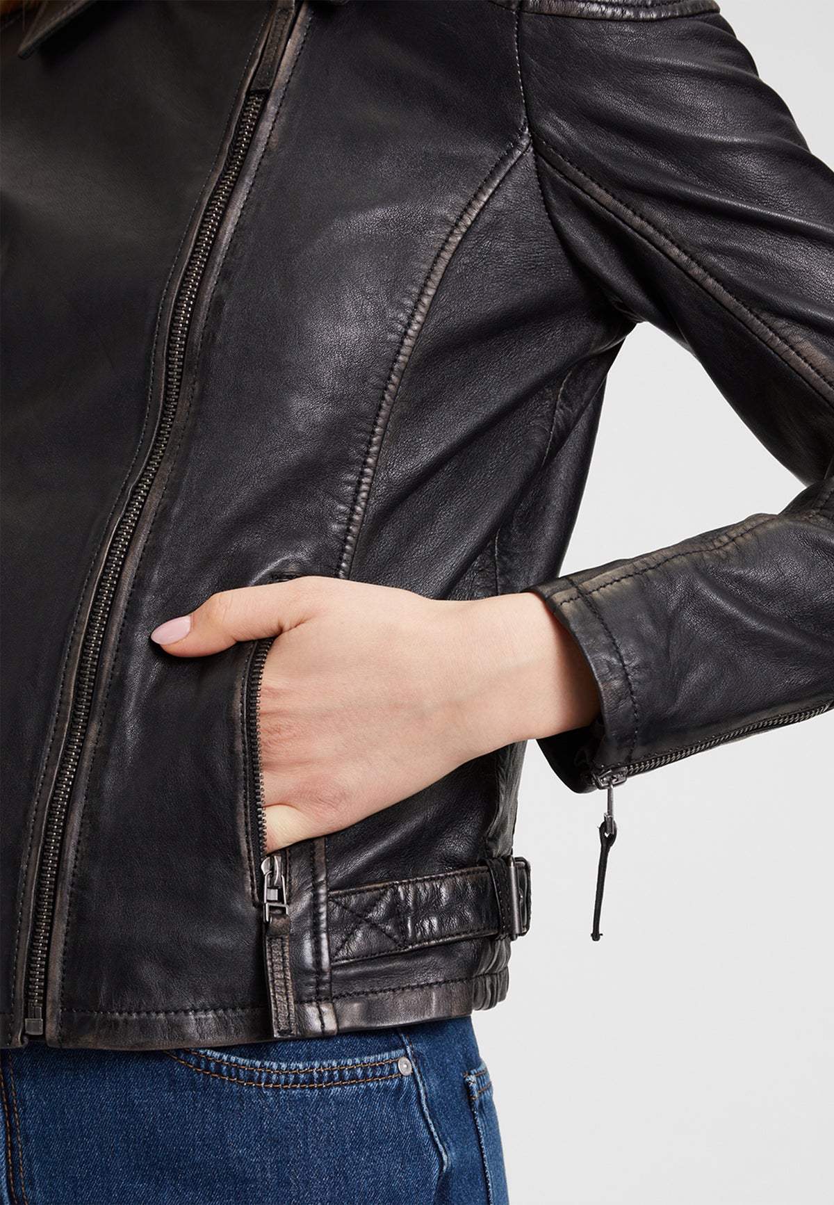 1801-0007 antique black
