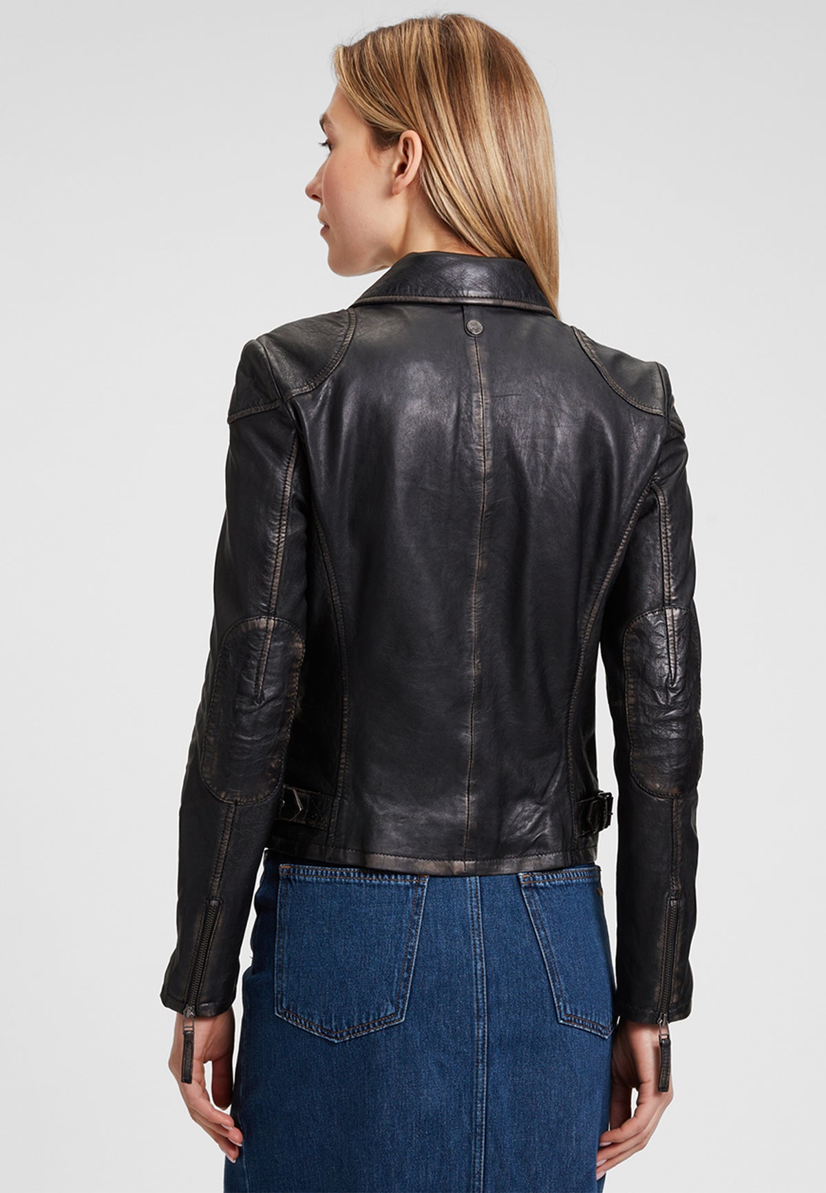 1801-0007 antique black
