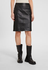1805-0001 black