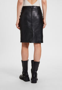 1805-0001 black