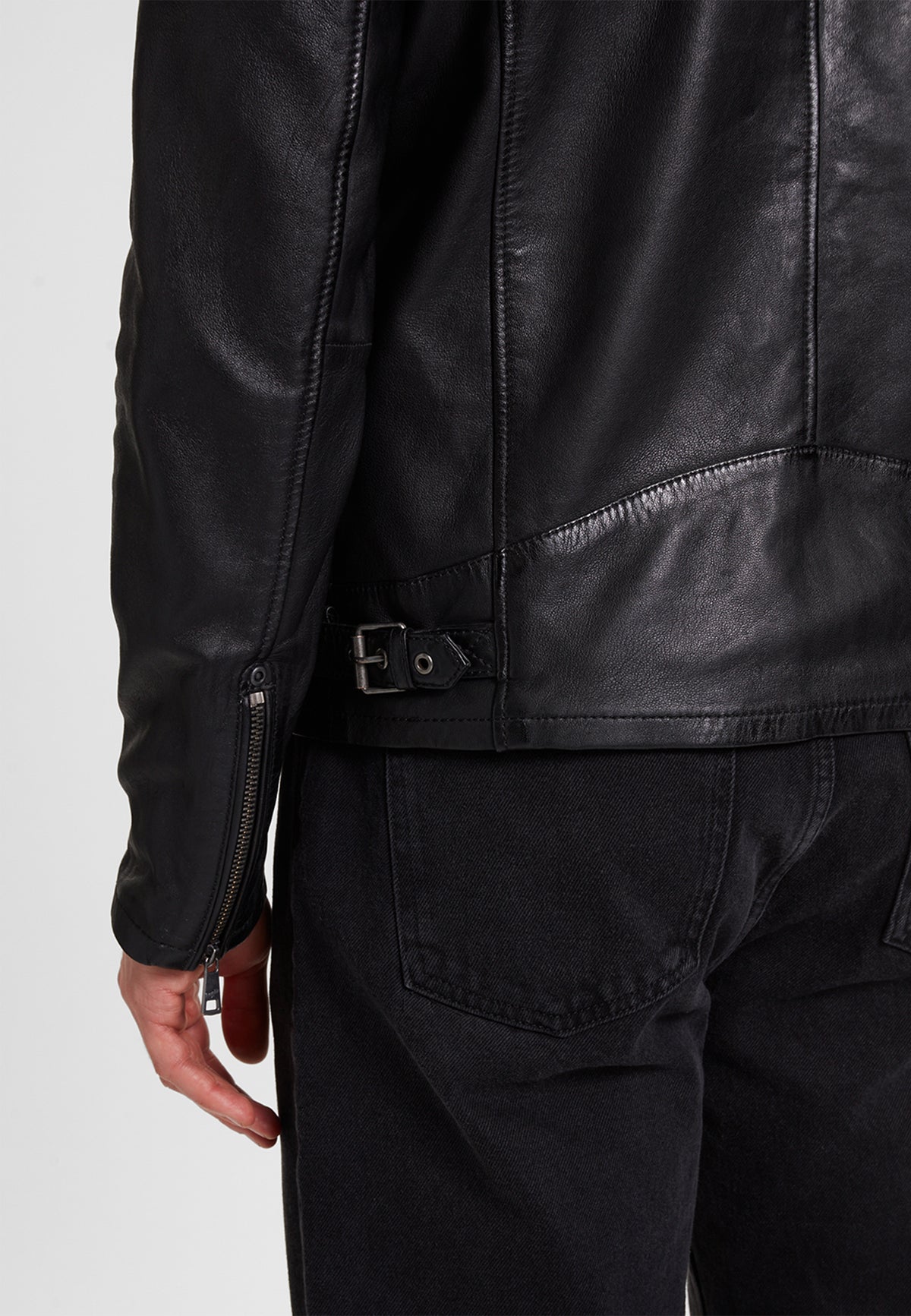 1901-0001 black