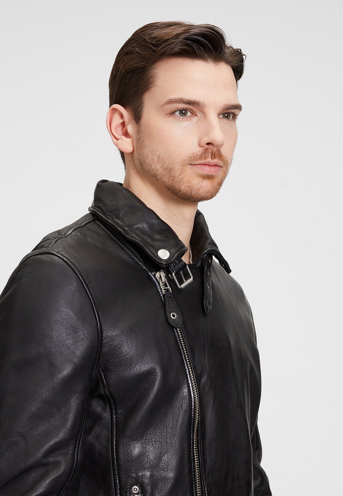 1901-0004 black