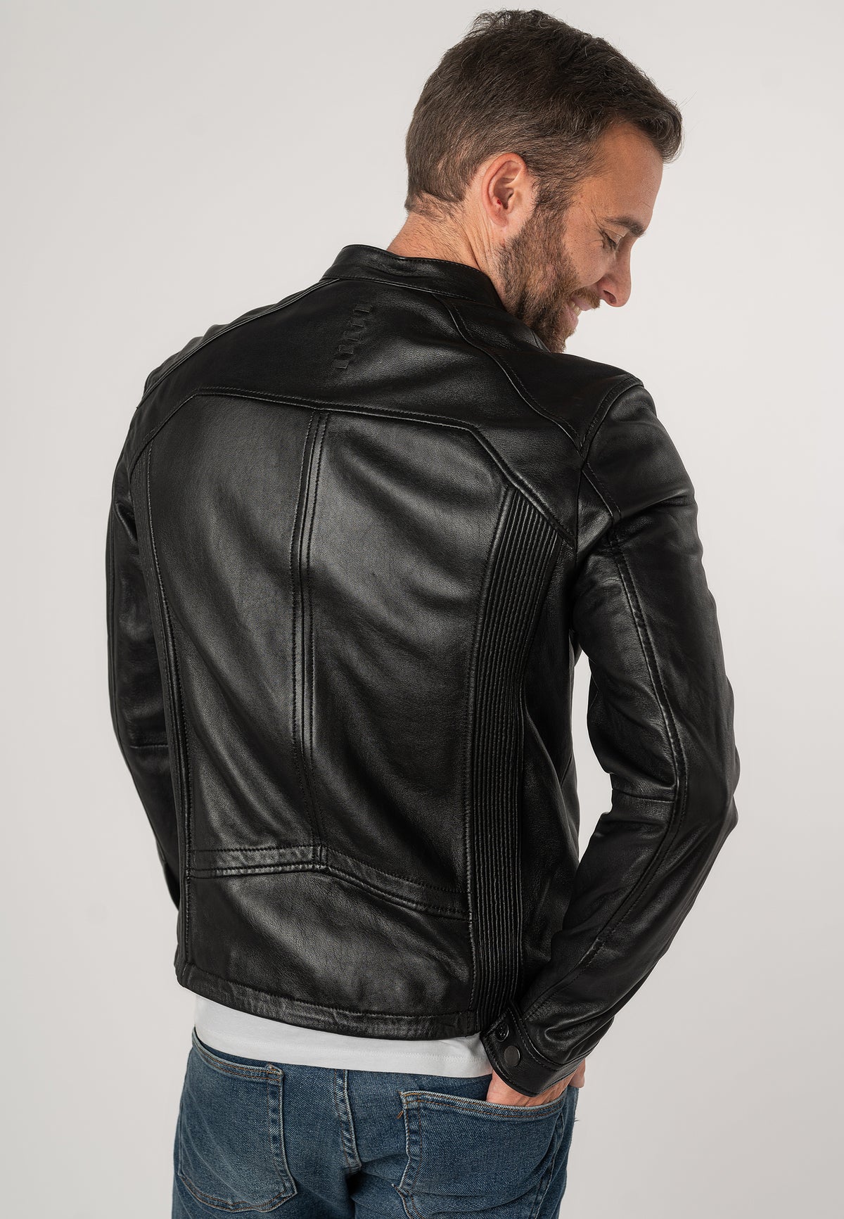 2201-0154 black