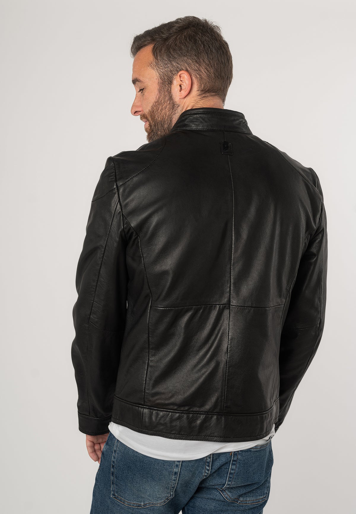 3201-0017 black