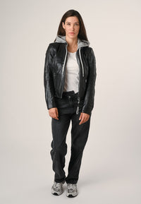 1101-0672 black
