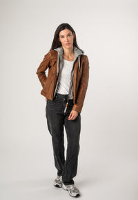 1101-0672 cognac