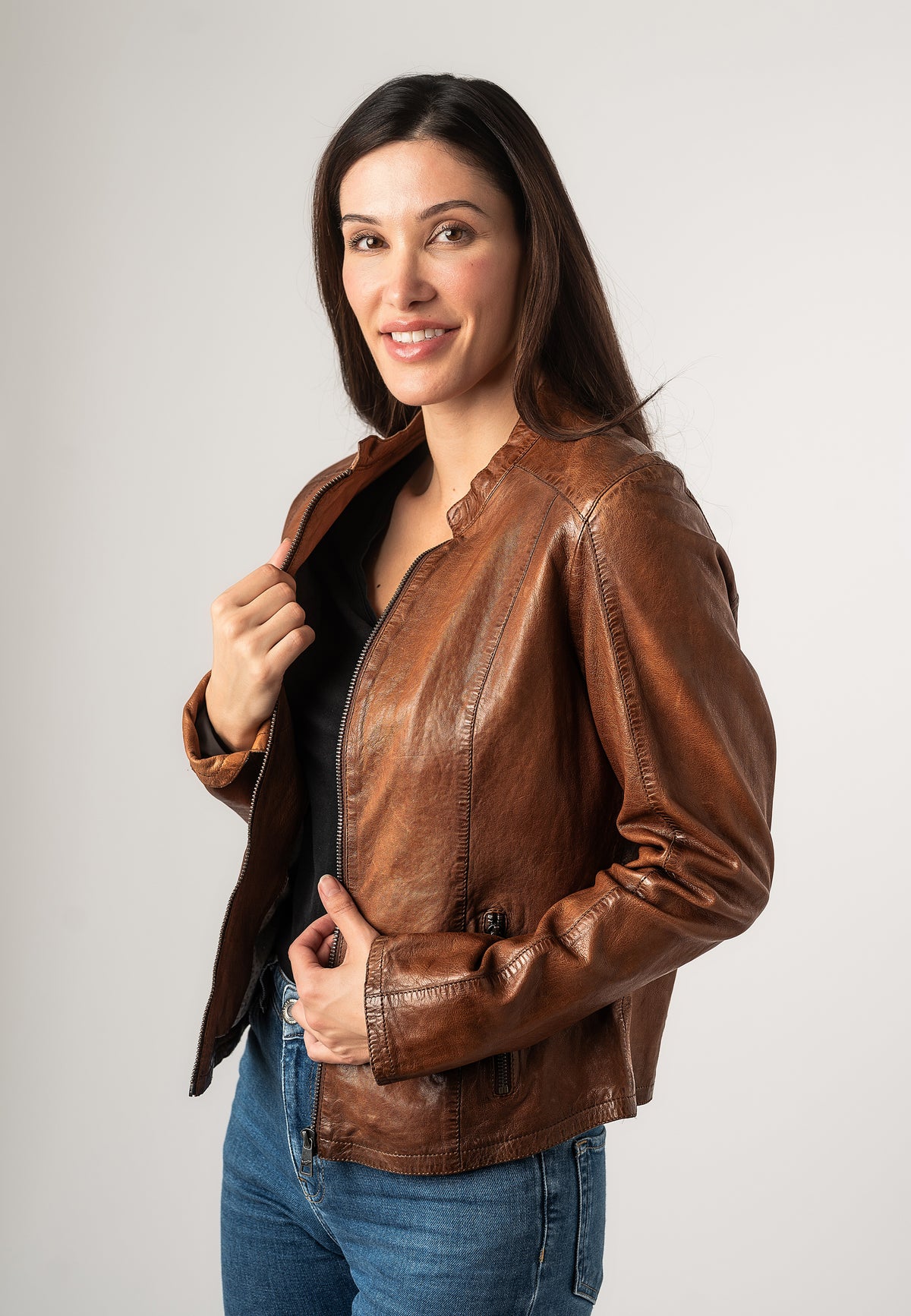 1101-0688 cognac