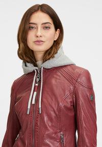 1101-0596 dark red
