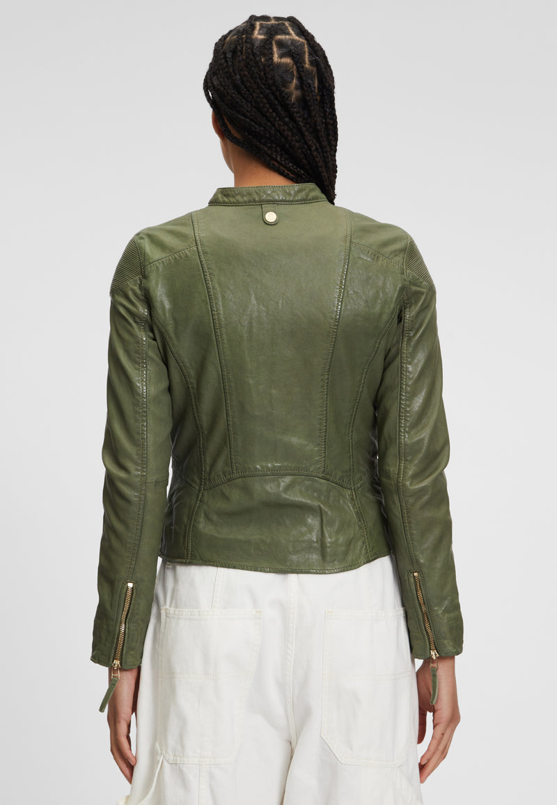 1101-0601 light olive