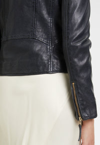 1101-0601 dark blue