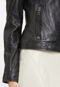 1101-0634 black