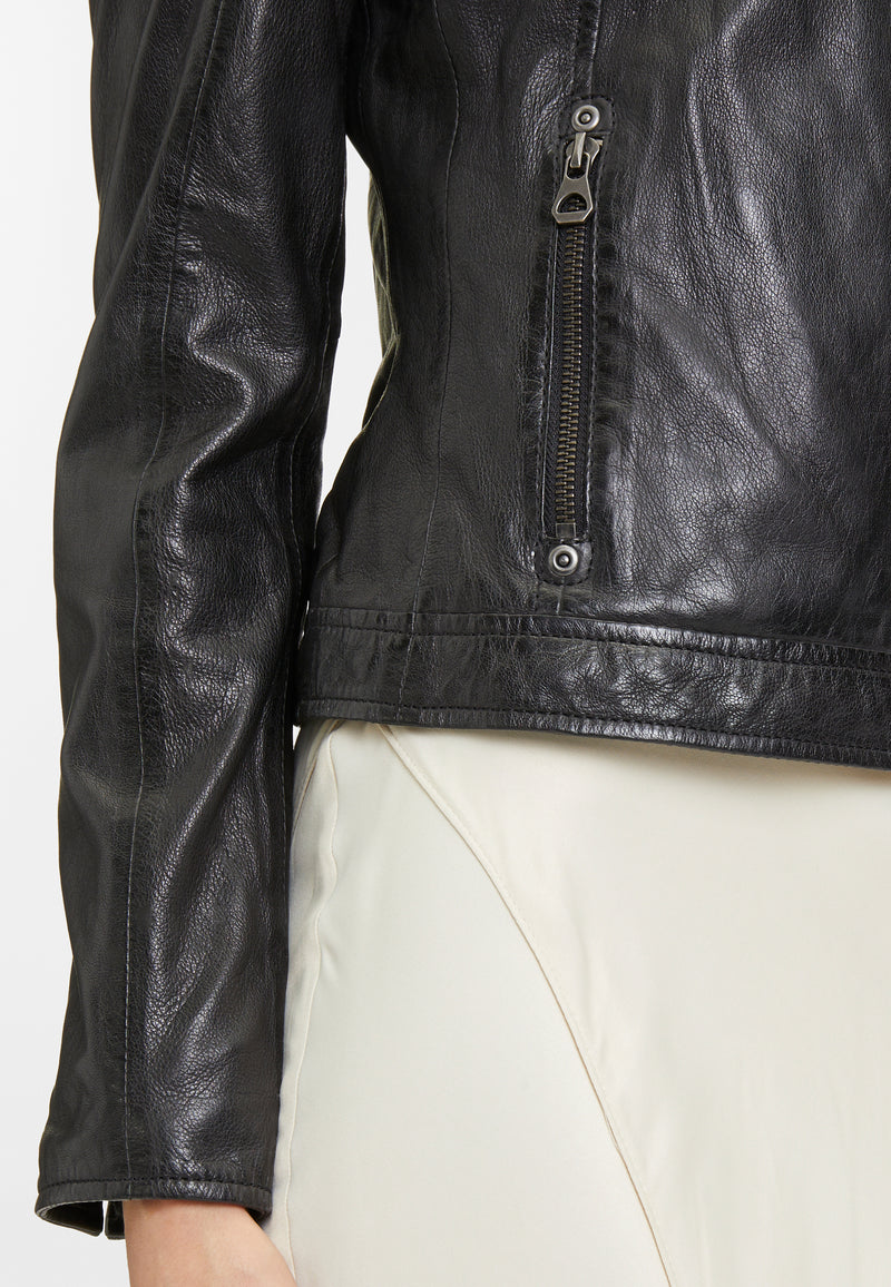1101-0634 black