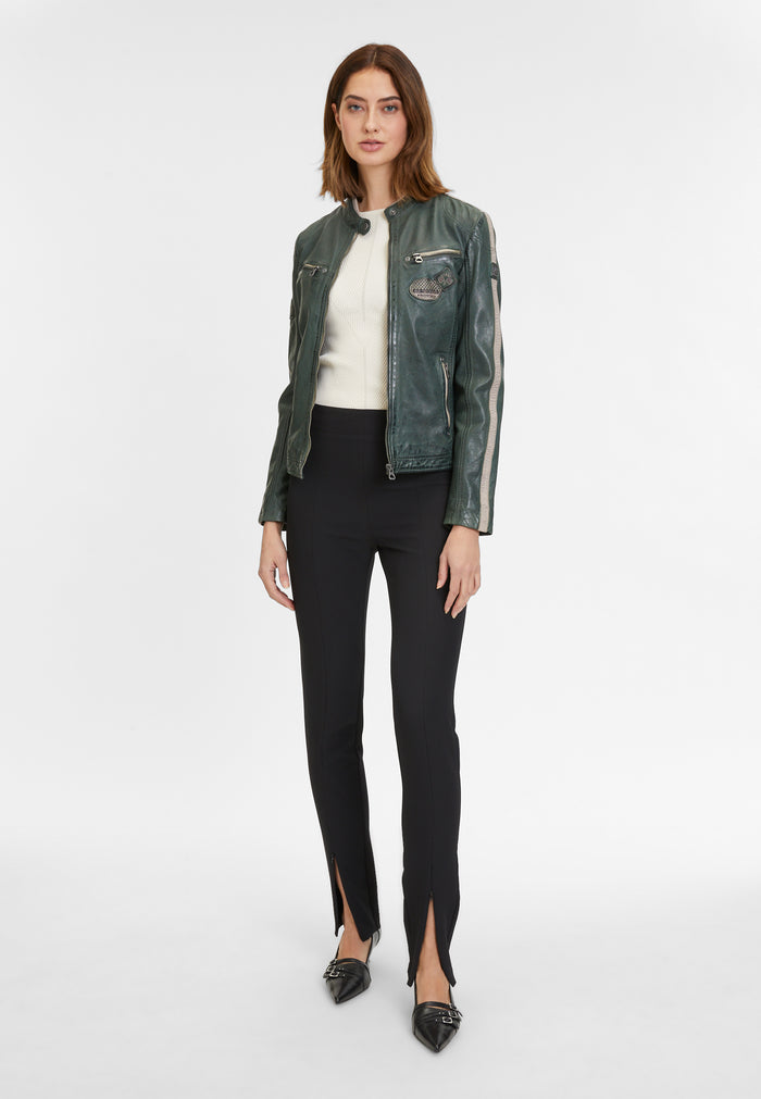 1101-0641 dark green