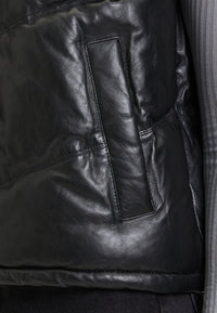 1104-0026 black