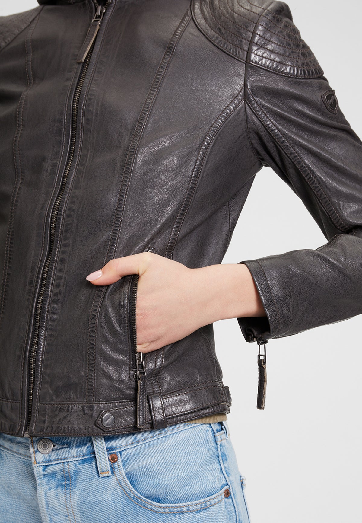 1801-0001 anthracite
