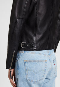 1801-0003 black