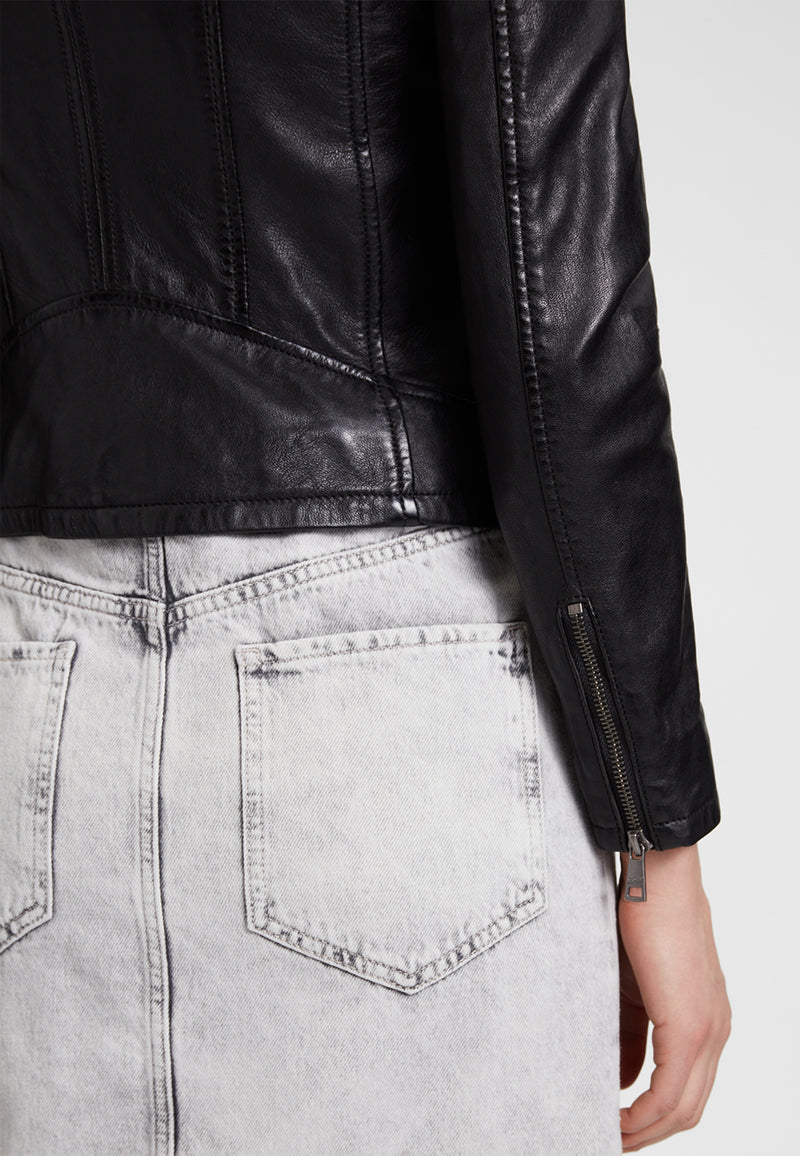 1801-0004 black