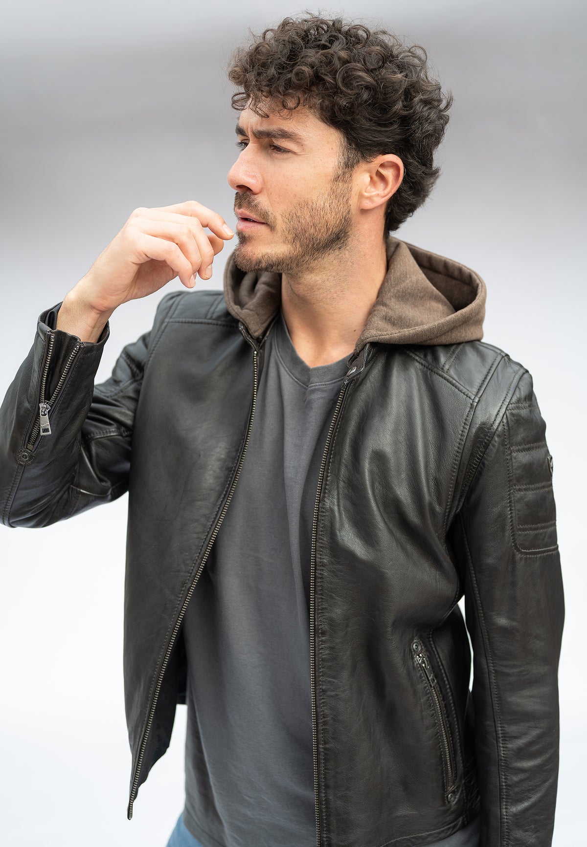 1901-0001 dark brown