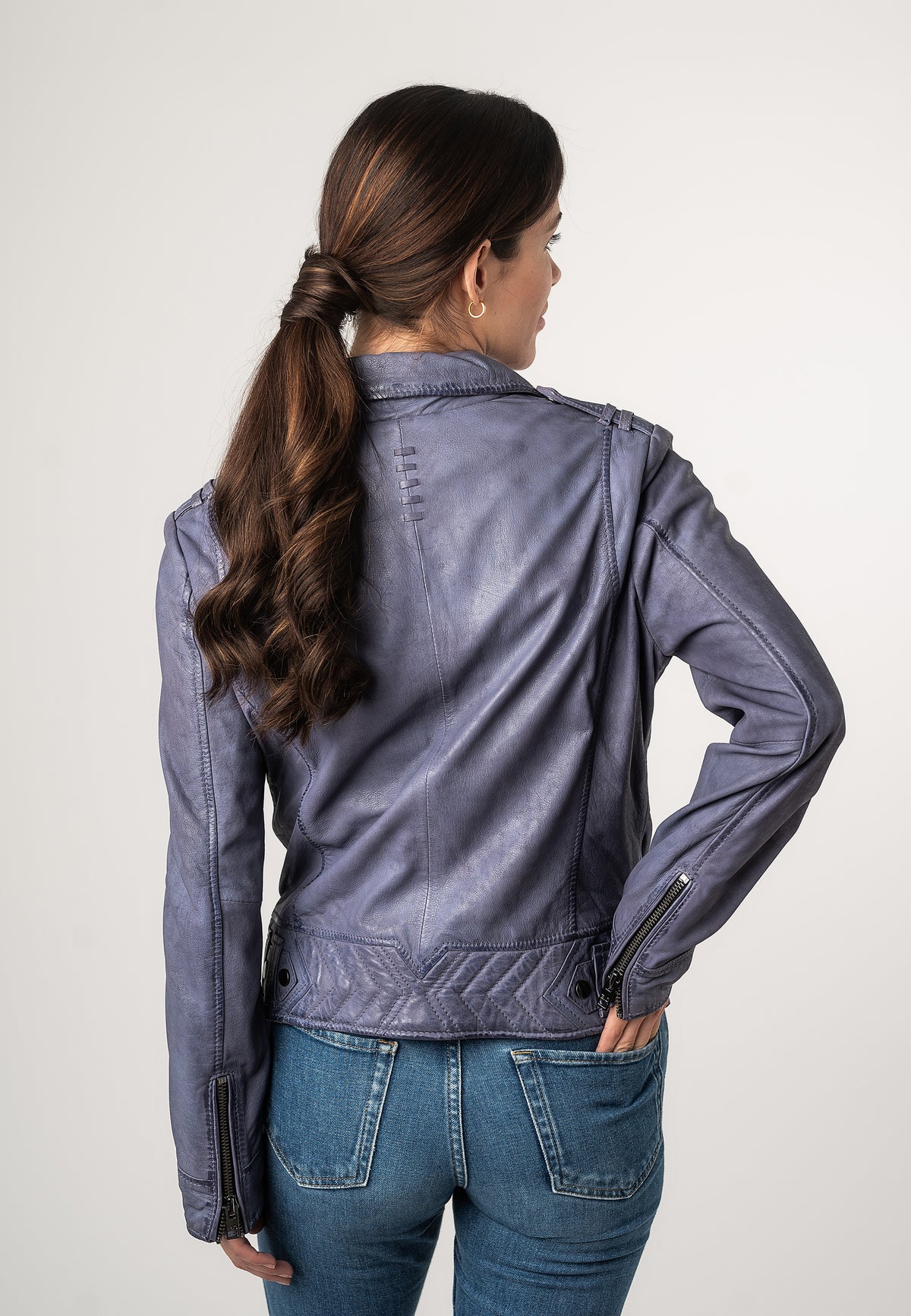 2101-0258 dark purple
