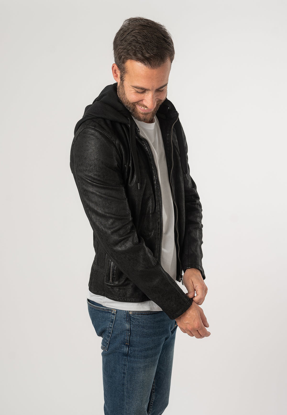 2201-0149 black